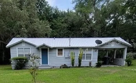 212 W Simon Avenue Apopka FL 32712