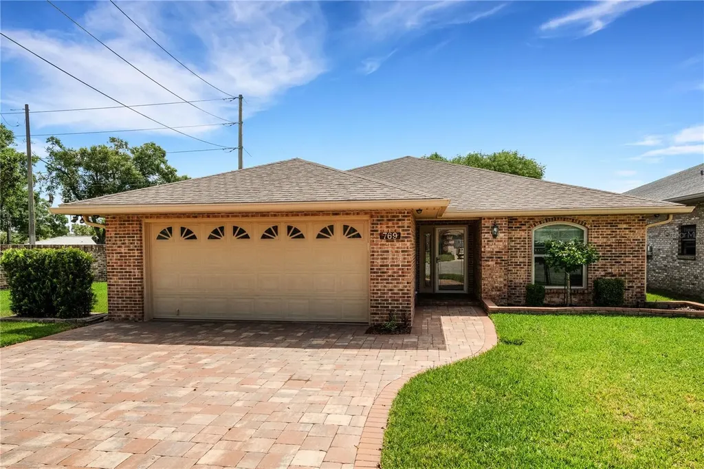 769 Martinique Circle Lakeland FL 33803