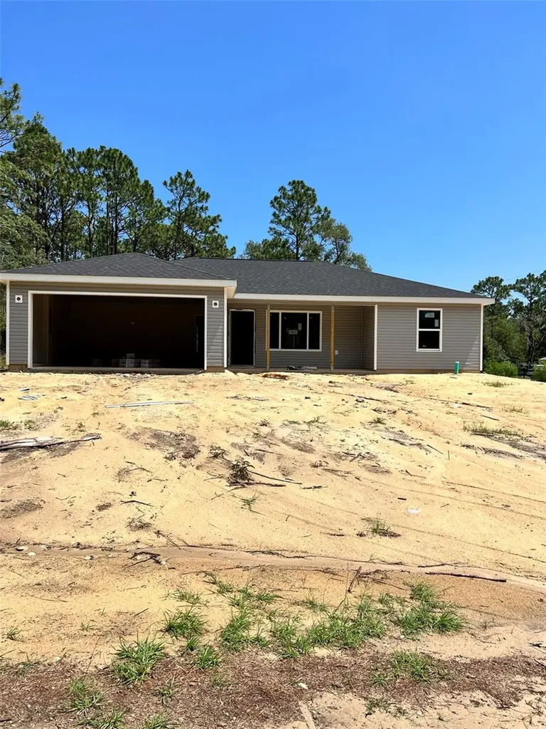 23073 NW Shamrock Avenue Dunnellon FL 34431