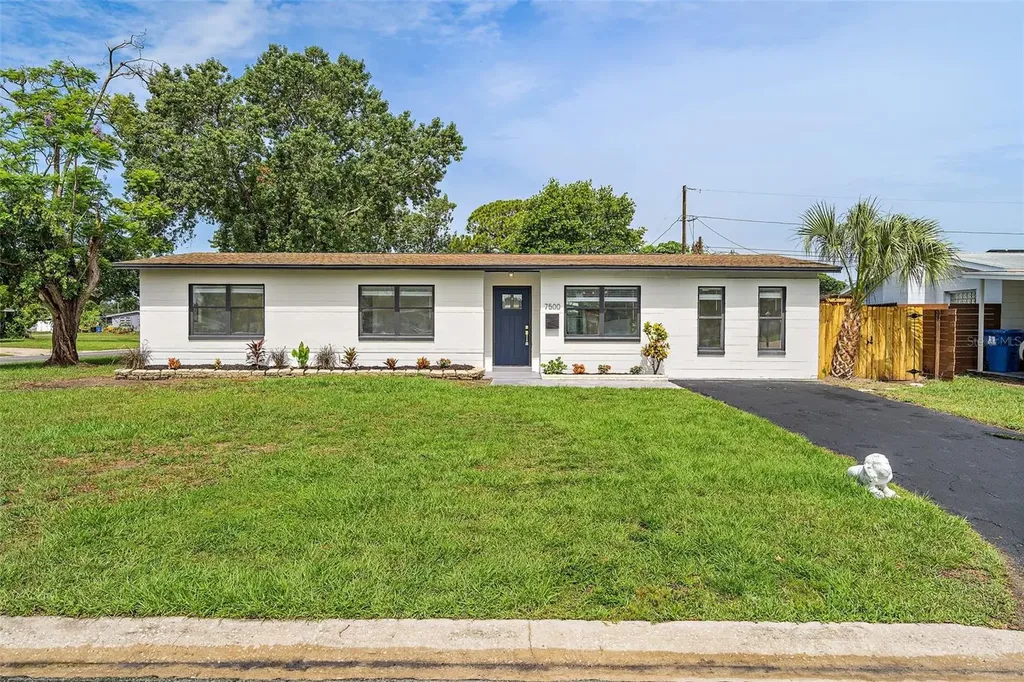 7500 17th Lane N St Petersburg FL 33702