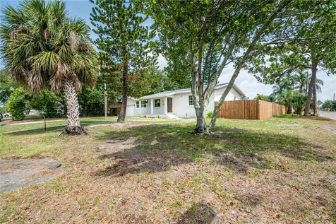 5901 3rd Avenue N St Petersburg FL 33710