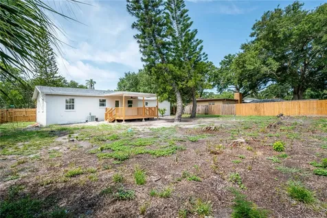 5901 3rd Avenue N St Petersburg FL 33710