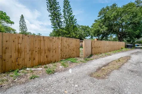 5901 3rd Avenue N St Petersburg FL 33710