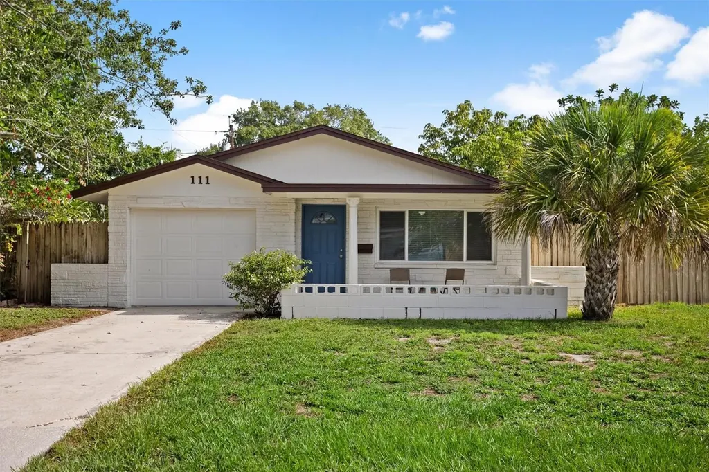 111 Pershing Street NE St Petersburg FL 33702