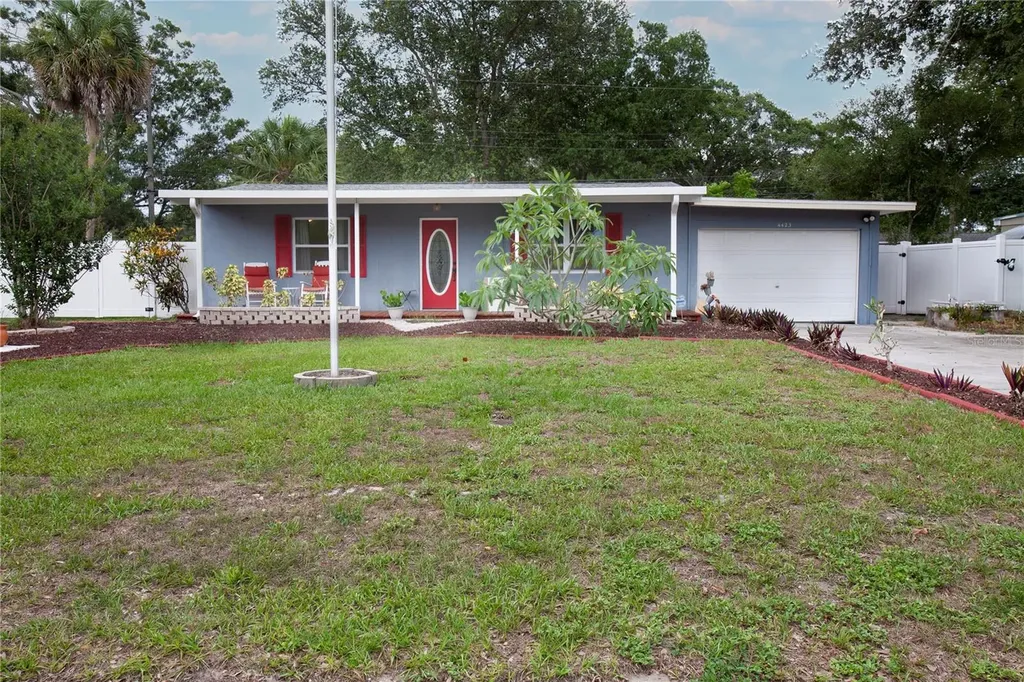 4423 Crestwood Drive N St Petersburg FL 33714