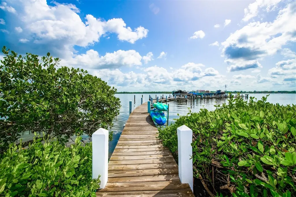 8770 Midnight Pass Road Sarasota FL 34242