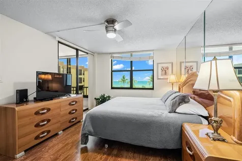8770 Midnight Pass Road Sarasota FL 34242