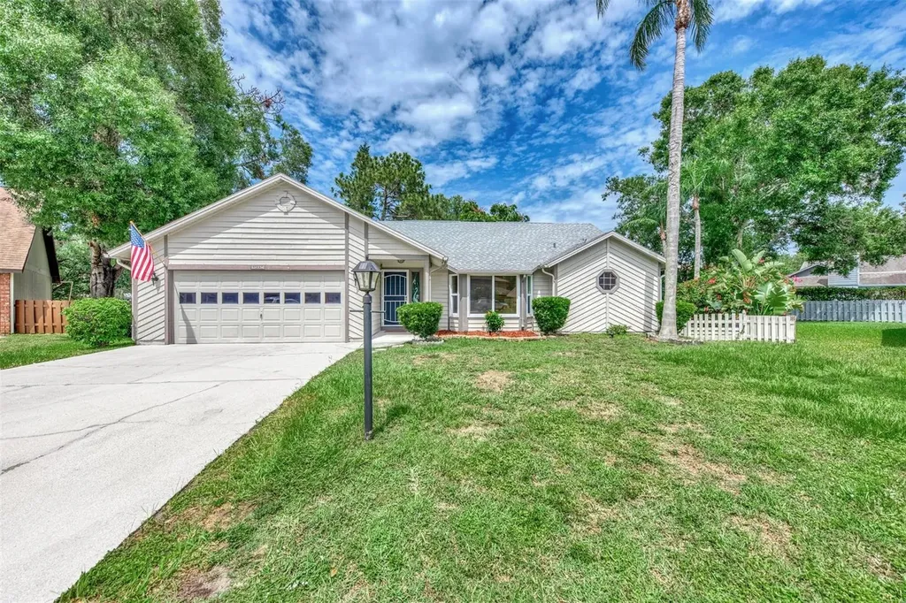 5897 Shady Brook Way Sarasota FL 34243