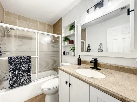 1211 Angela Maria Road Sarasota FL 34243