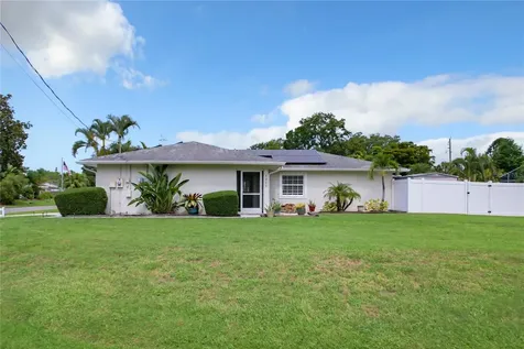 1211 Angela Maria Road Sarasota FL 34243