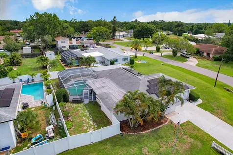 1211 Angela Maria Road Sarasota FL 34243