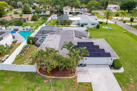 1211 Angela Maria Road Sarasota FL 34243