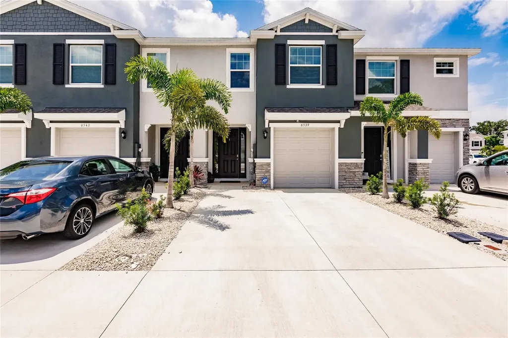 6539 Calypso Coral Lane Sarasota FL 34240