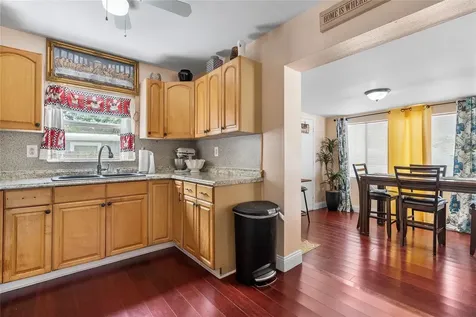 5384 46th Street N St Petersburg FL 33714