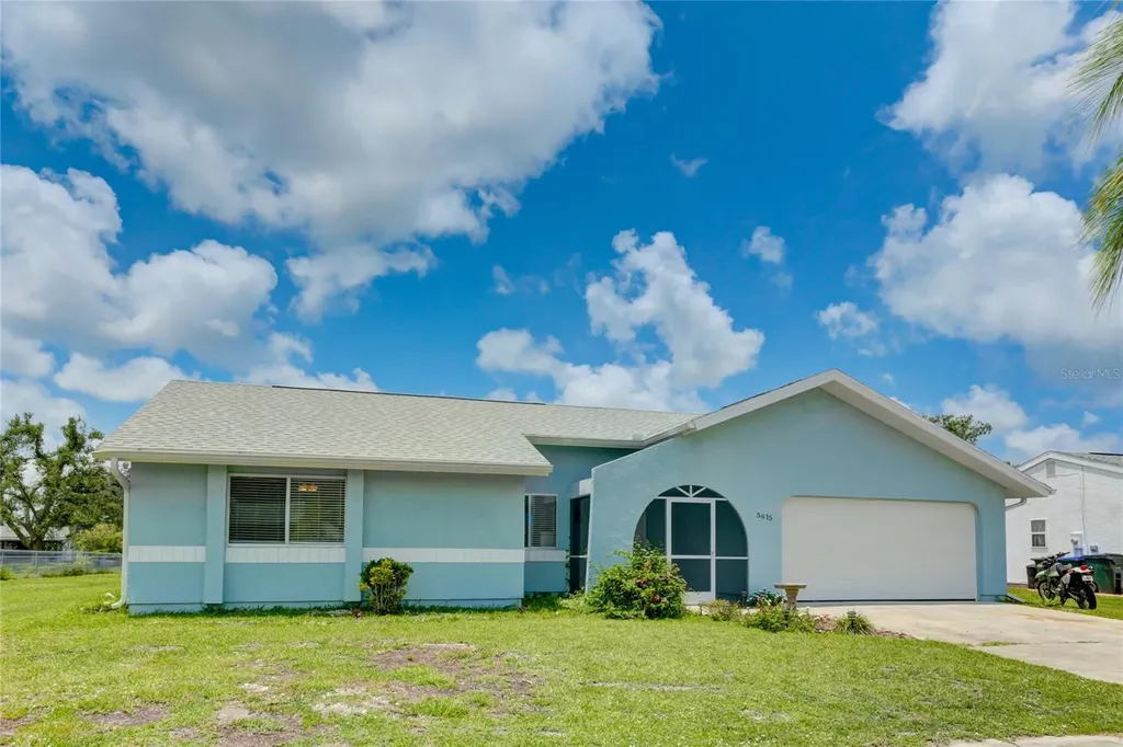 5615 Kenwood Drive North Port FL 34287