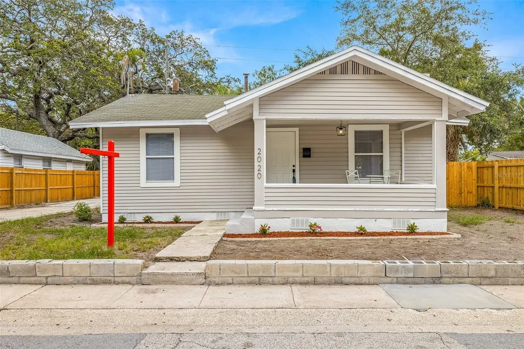 2020 Auburn Street S St Petersburg FL 33712