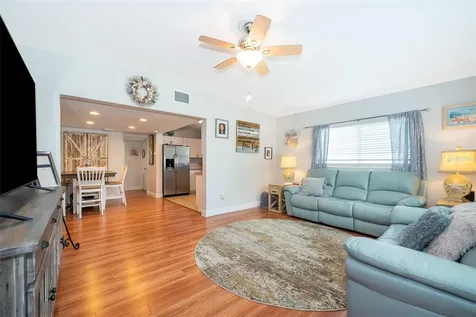 1720 Melvin Avenue Orlando FL 32806