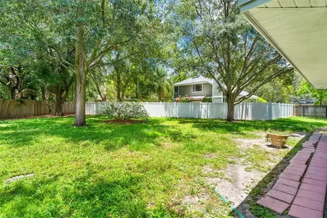 805 W 109th Avenue Tampa FL 33612