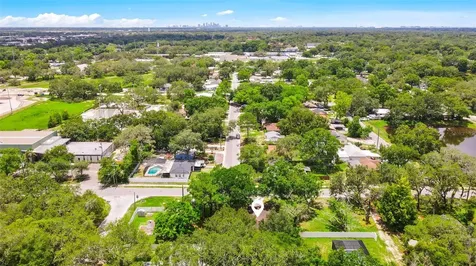 805 W 109th Avenue Tampa FL 33612