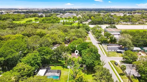 805 W 109th Avenue Tampa FL 33612