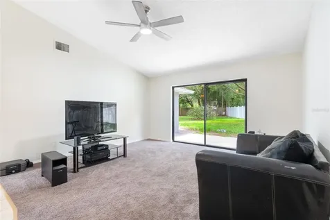 805 W 109th Avenue Tampa FL 33612