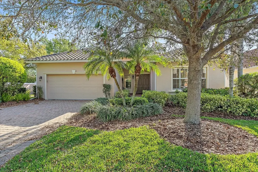 6305 41st Court E Sarasota FL 34243