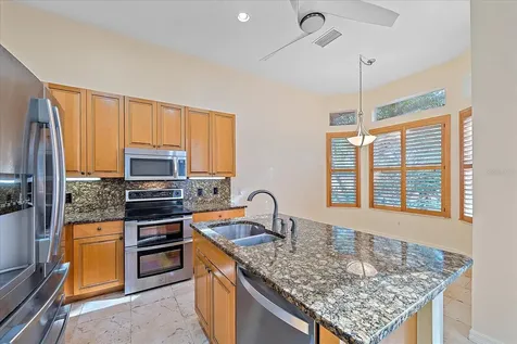 6305 41st Court E Sarasota FL 34243