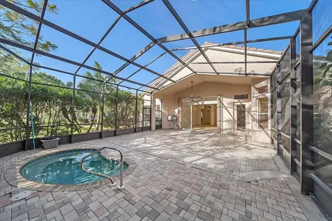 6305 41st Court E Sarasota FL 34243