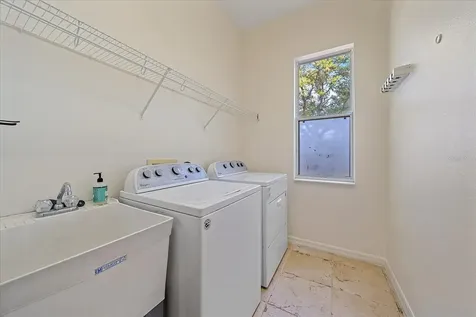 6305 41st Court E Sarasota FL 34243