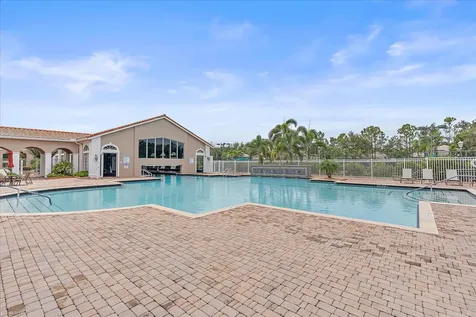 6305 41st Court E Sarasota FL 34243