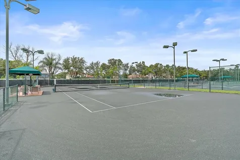 6305 41st Court E Sarasota FL 34243