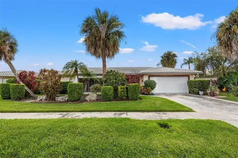 3934 Doral Drive Tampa FL 33634
