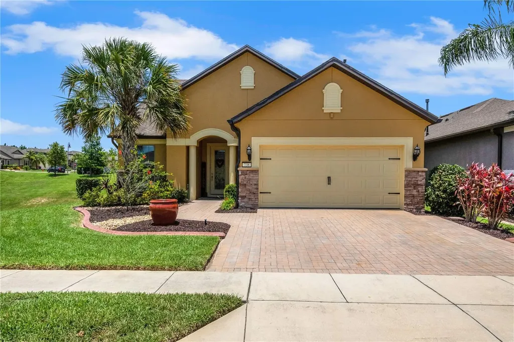 738 Asturias Road Davenport FL 33837