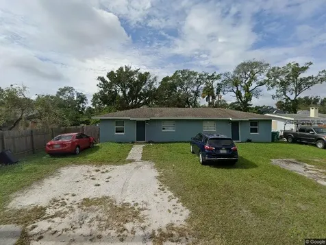 5832 13th Street Court E Bradenton FL 34203