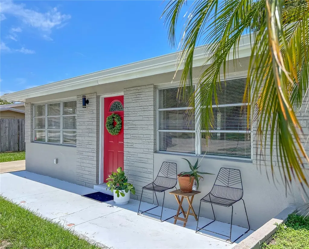 4555 Beacon Drive Sarasota FL 34232