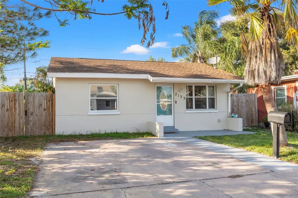 2133 42nd Avenue N St Petersburg FL 33714