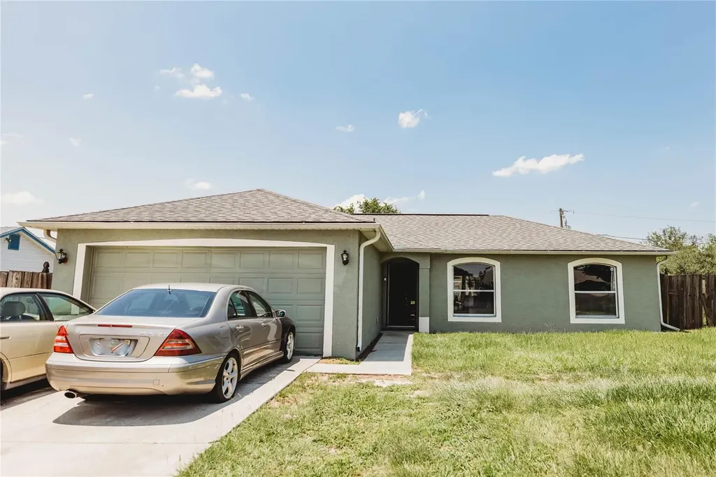 2950 Harper Street Deltona FL 32738