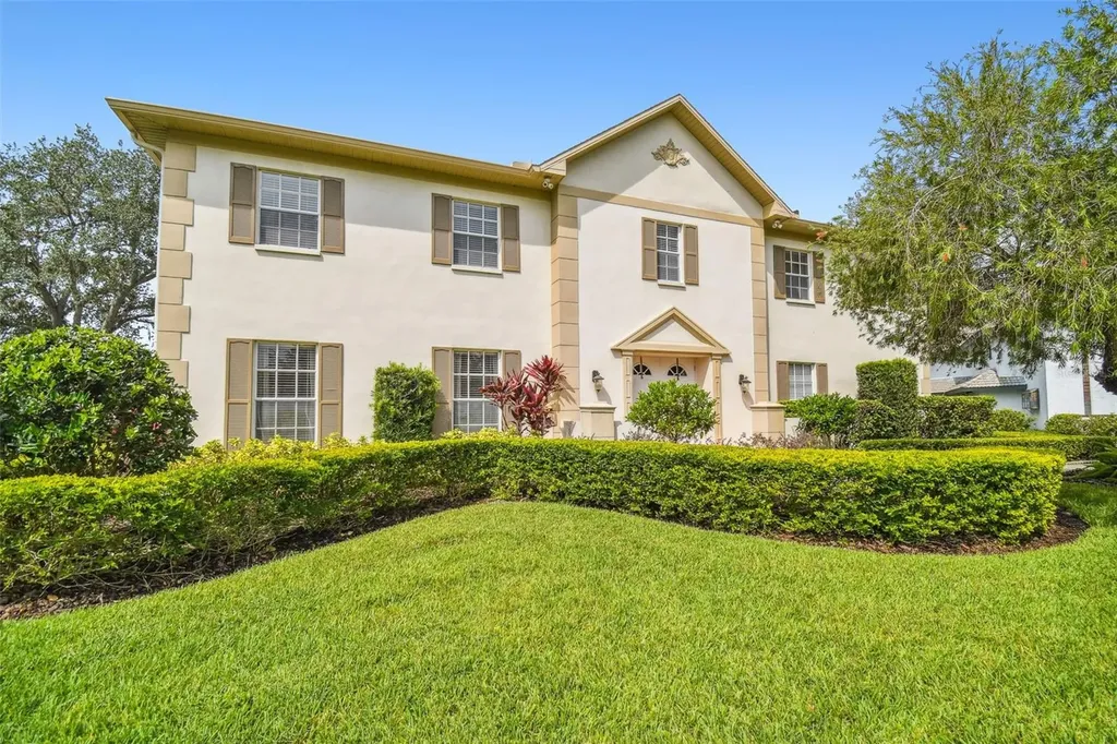 13704 Sun Court Tampa FL 33624