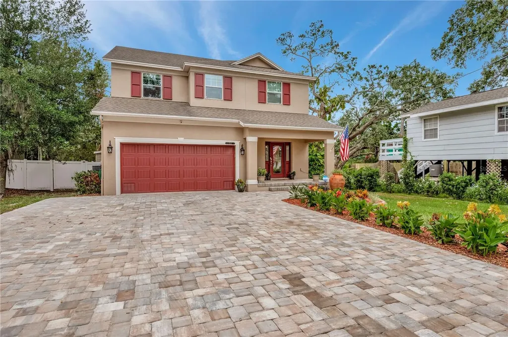 7212 S Shamrock Road Tampa FL 33616