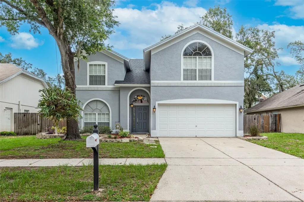 2304 Lyncrest Court Valrico FL 33596