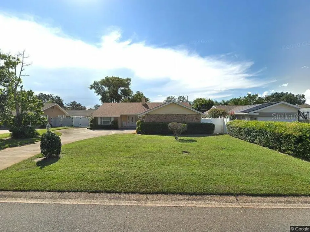 5104 Pelleport Avenue Belle Isle FL 32812