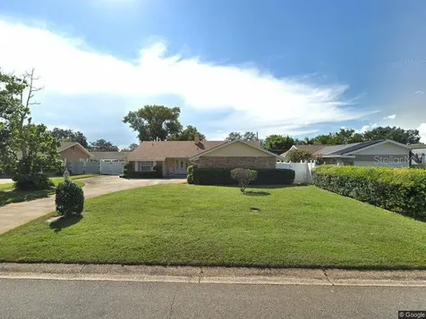 5104 Pelleport Avenue Belle Isle FL 32812