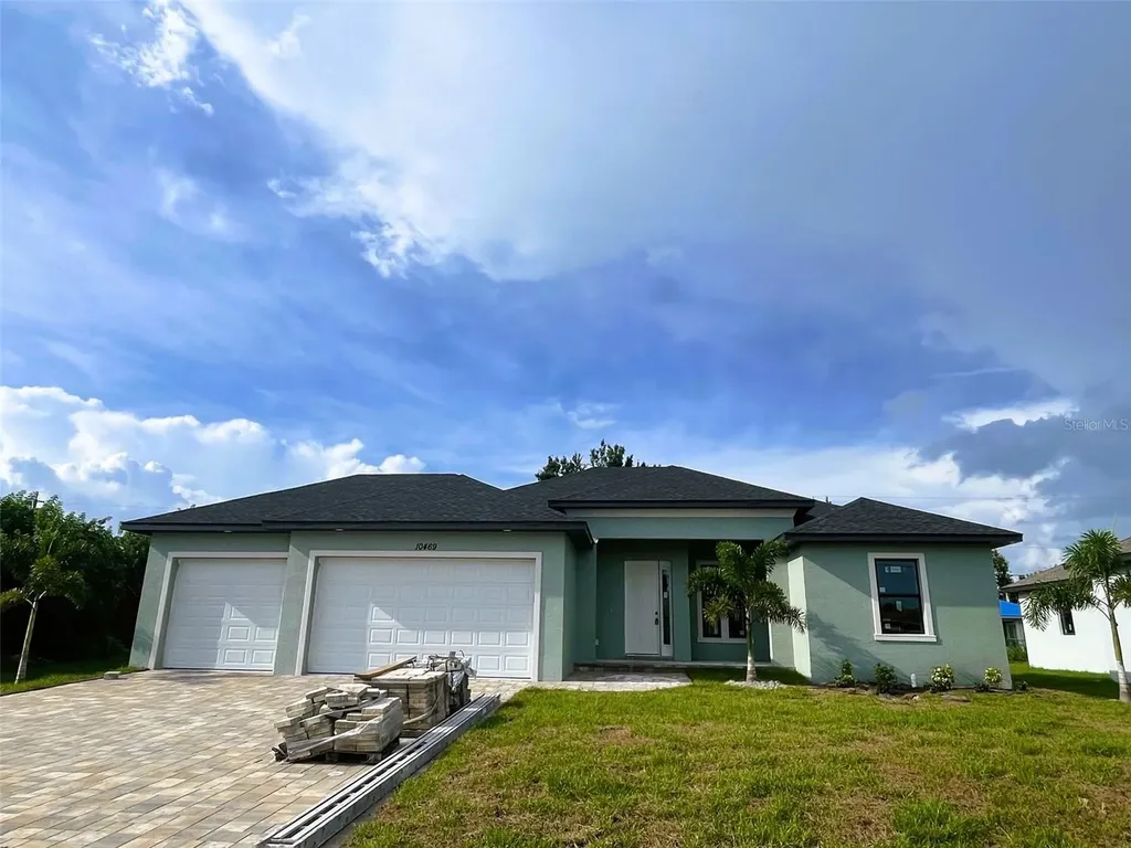 10469 Euston Avenue Englewood FL 34224