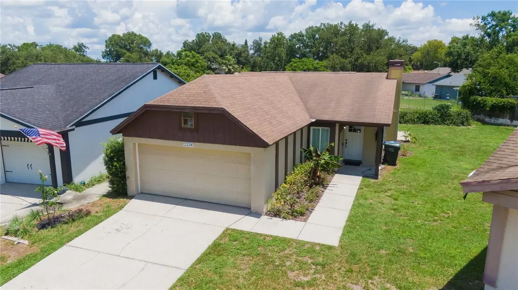 2228 Buttercup Court Lakeland FL 33801