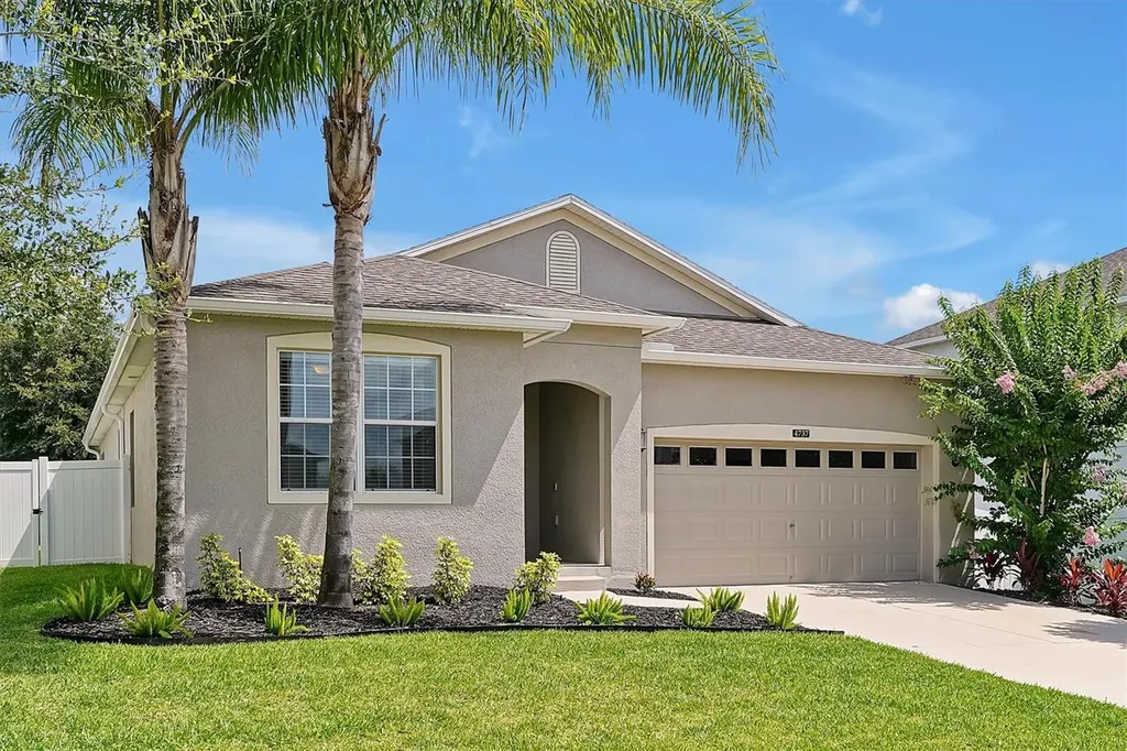 4737 Havilland Drive Mount Dora FL 32757