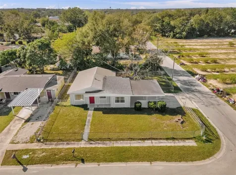 2309 9th Court NE Winter Haven FL 33881