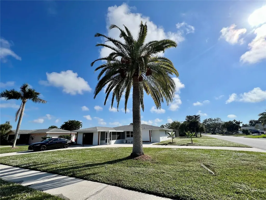 1203 Lucaya Avenue Venice FL 34285