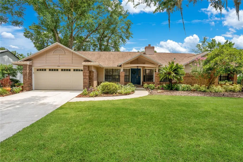 1585 Majestic Oak Drive Apopka FL 32712