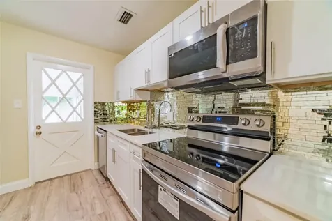 11737 Forest Hills Drive Tampa FL 33612