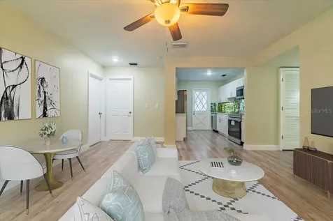 11737 Forest Hills Drive Tampa FL 33612